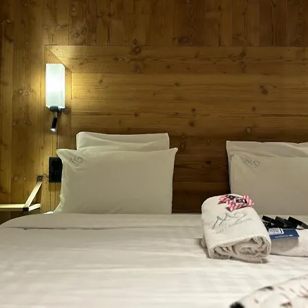 Шале Chalets, Les Crozats Монрьон